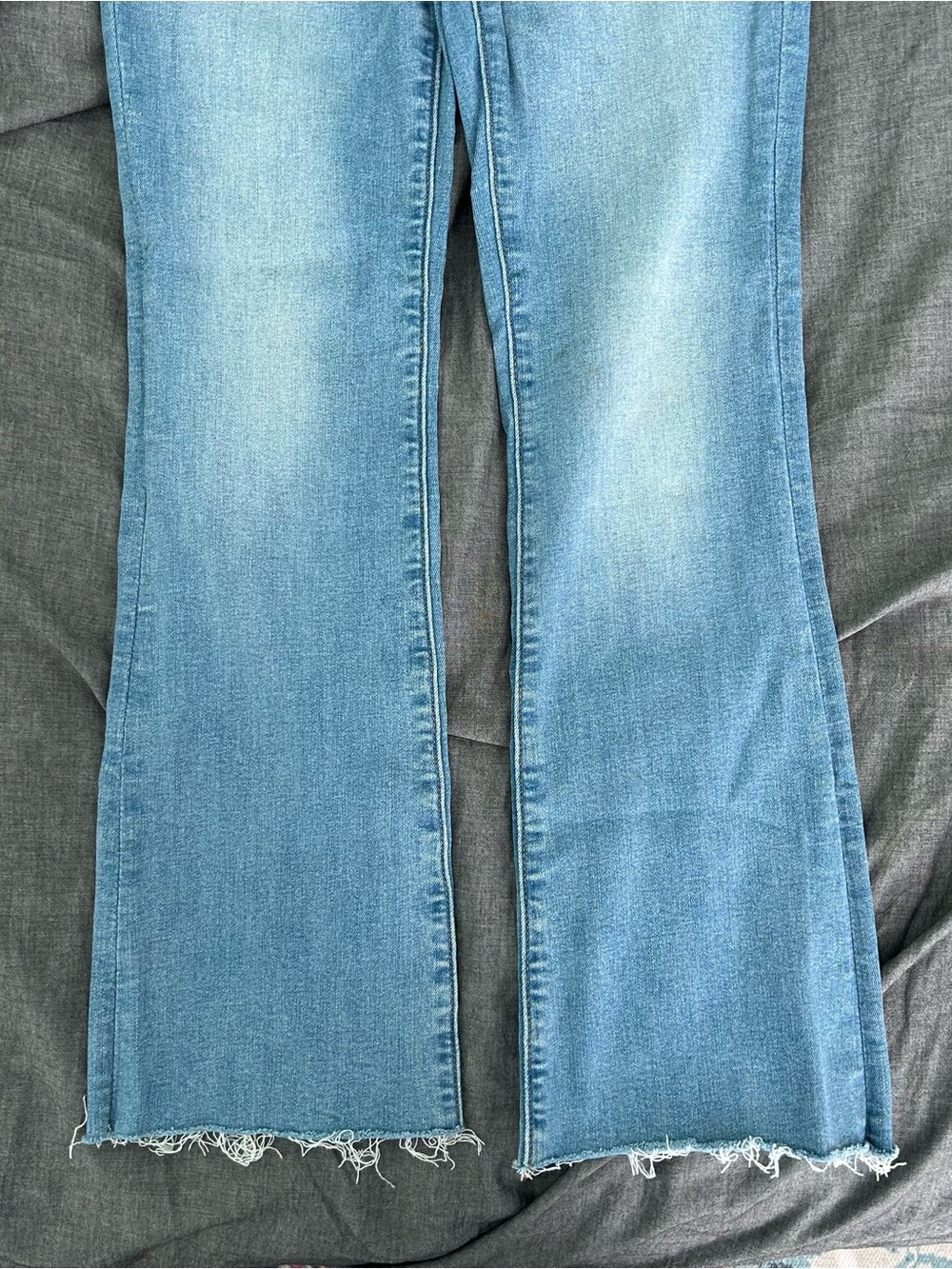 AE High Rise Skinny Kick Jeans - Picture 3 of 8